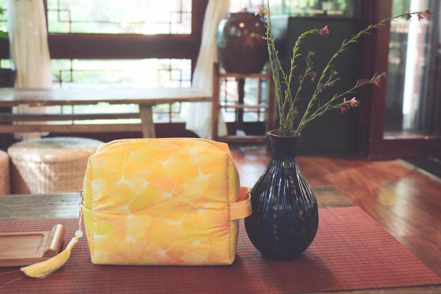 Ginkgo Makeup Pouch